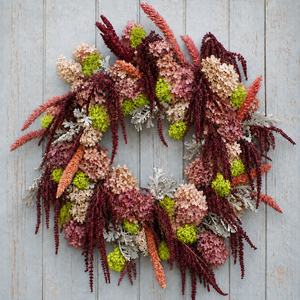 Sat Sep 26 Kiss-Me-Over-the-Garden-Gate Wreath 260926161